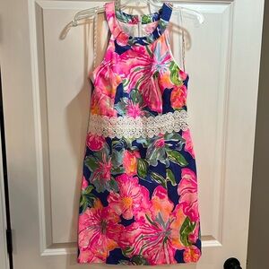 Lilly Pulitzer size 8 NWT